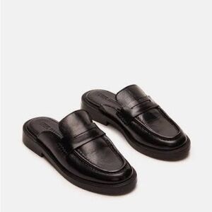 NEW Steve Madden Black Loafers